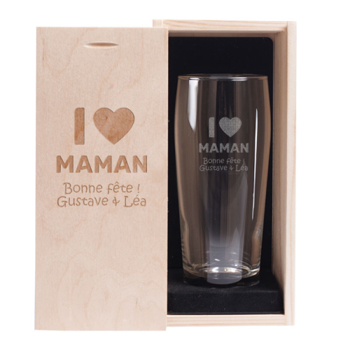 Verre à bière gravé I love maman