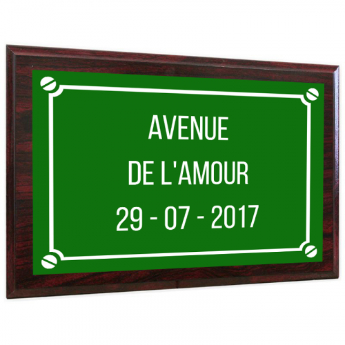 Plaque de rue sur support en bois