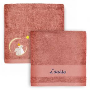 Serviette enfant brodée 70 x 140 cm - Ecureuil Marsala