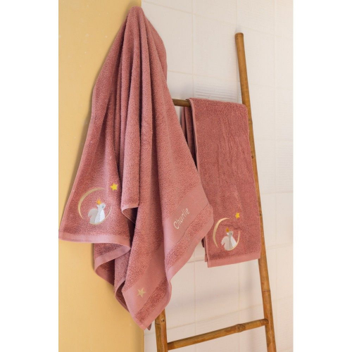 serviette de bain pour fille écureuil marsala