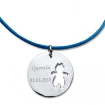 Pendentif chérubin ajouré gravé