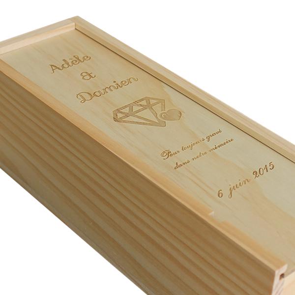 Coffret à vin en bois Amoureux gravé