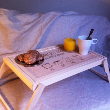 Plateau de lit Petit Déj gravé