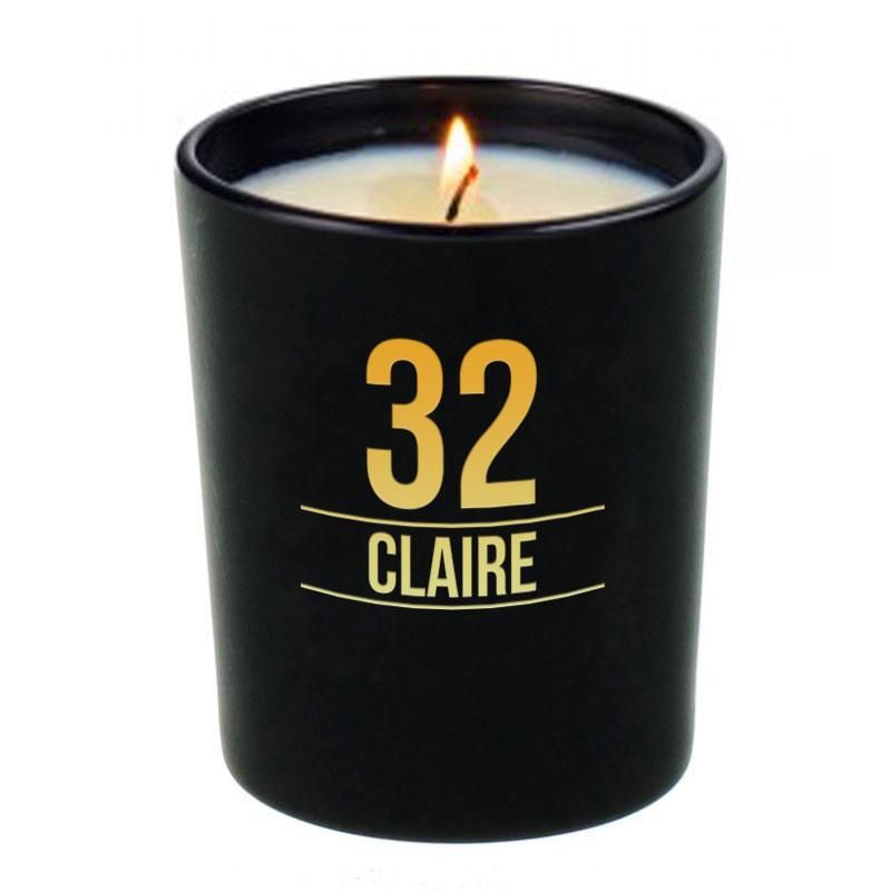 bougie 32 ans allume