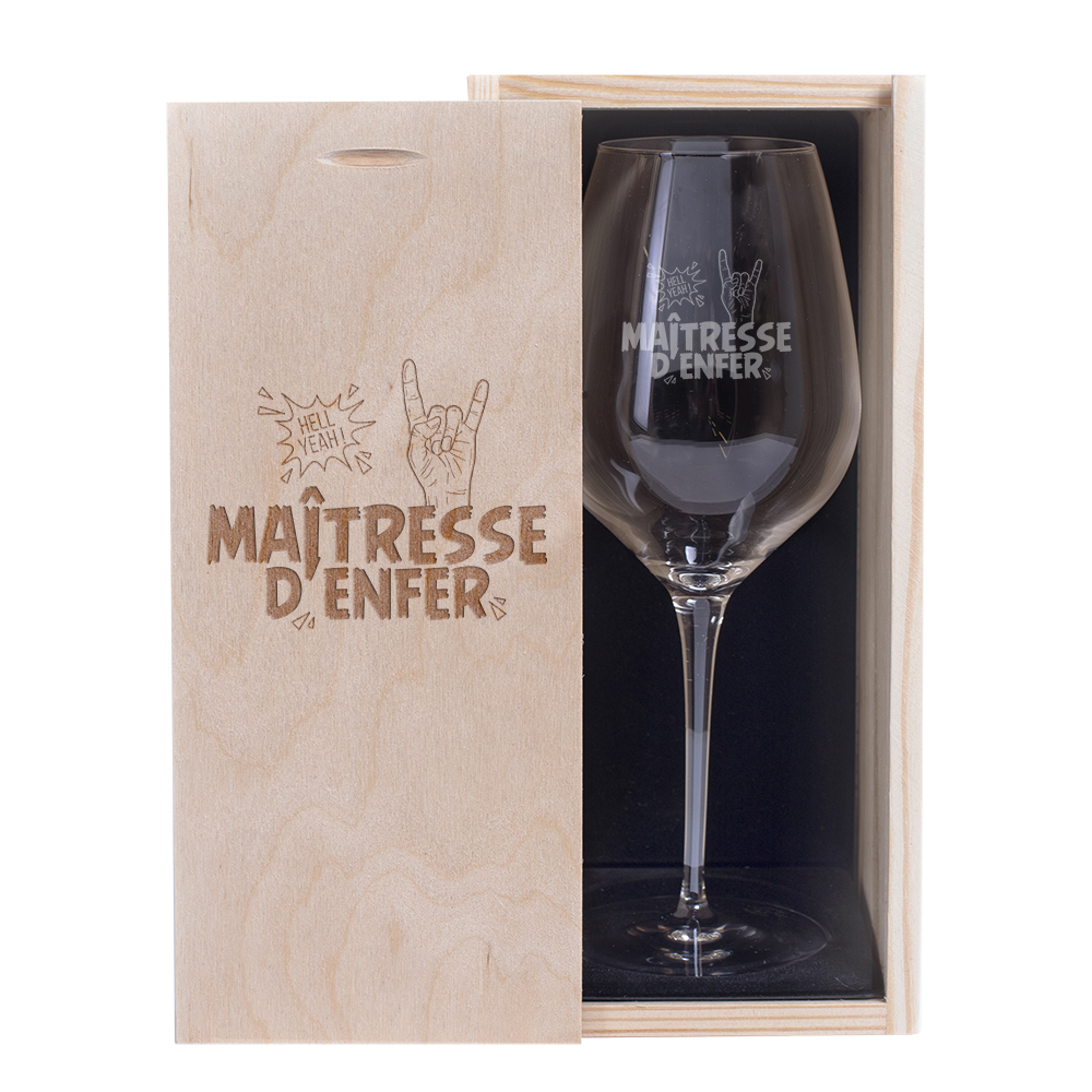 Verre à vin et Coffret Maîtresse d'Enfer